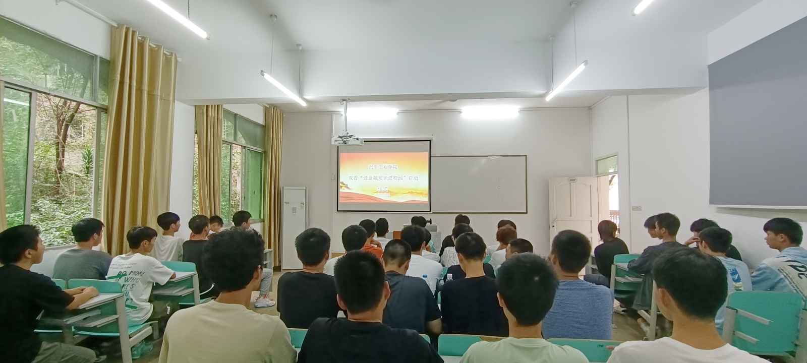 a2a769ac76d96e4af5ab9c46ac39e92(1).jpg a2a769ac76d96e4af5ab9c46ac39e92(1).jpg