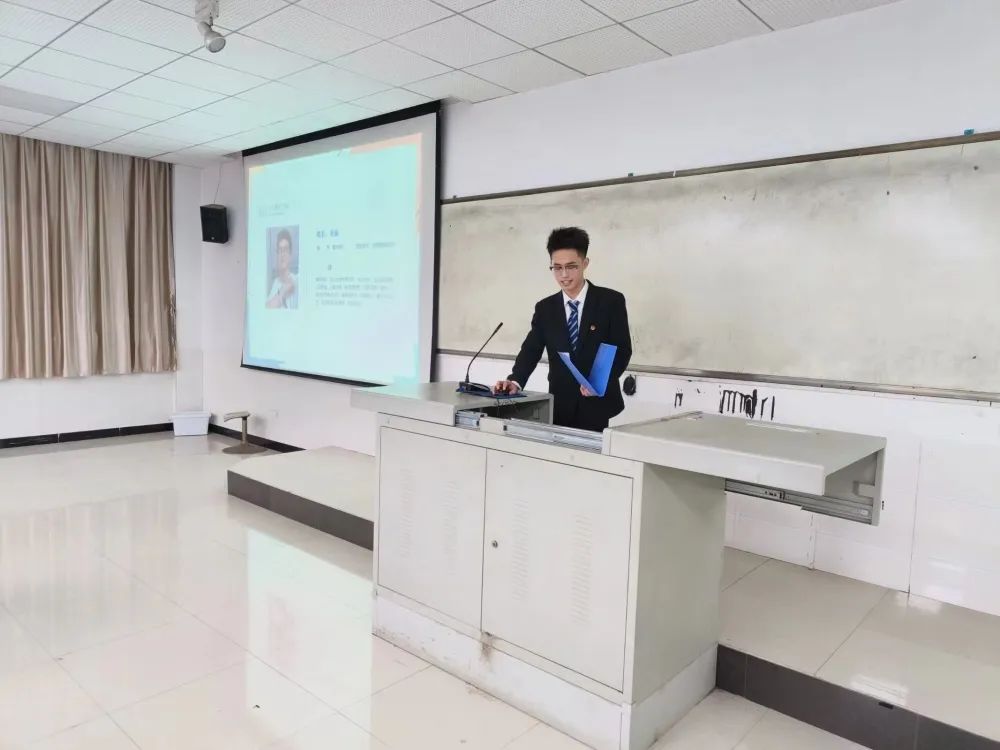 e8d1910cb509a5eeb02357c90cc349de