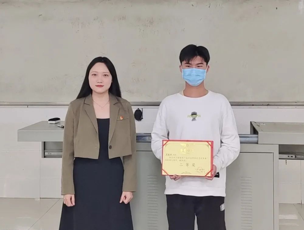 622ca0c97597017758216e4254d40ab3