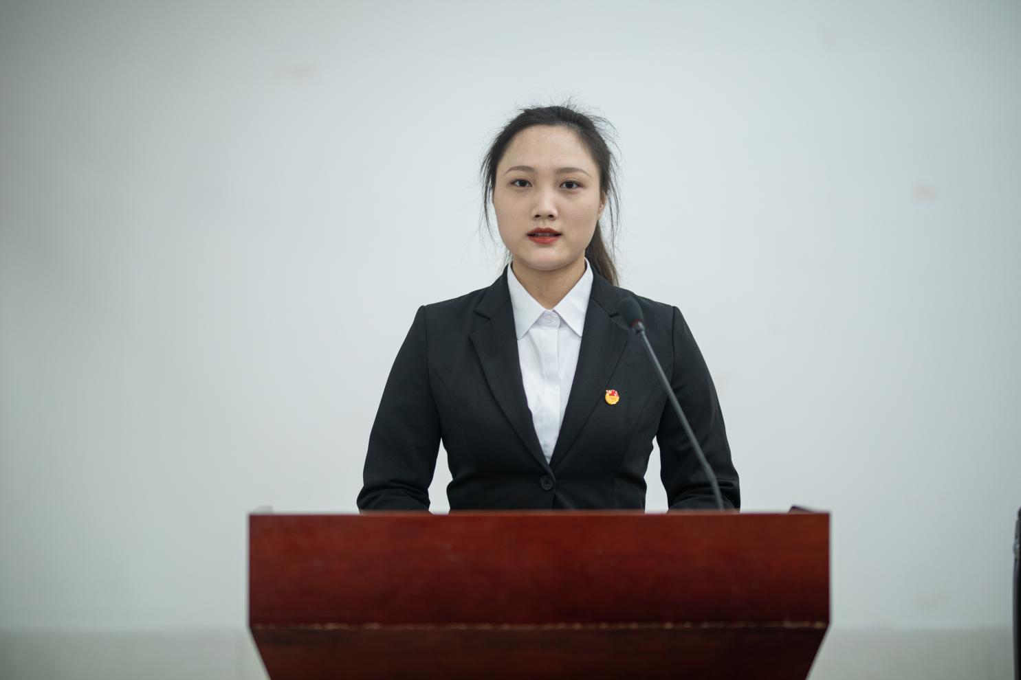 bd43a0b6636c139b45db26964a5db27