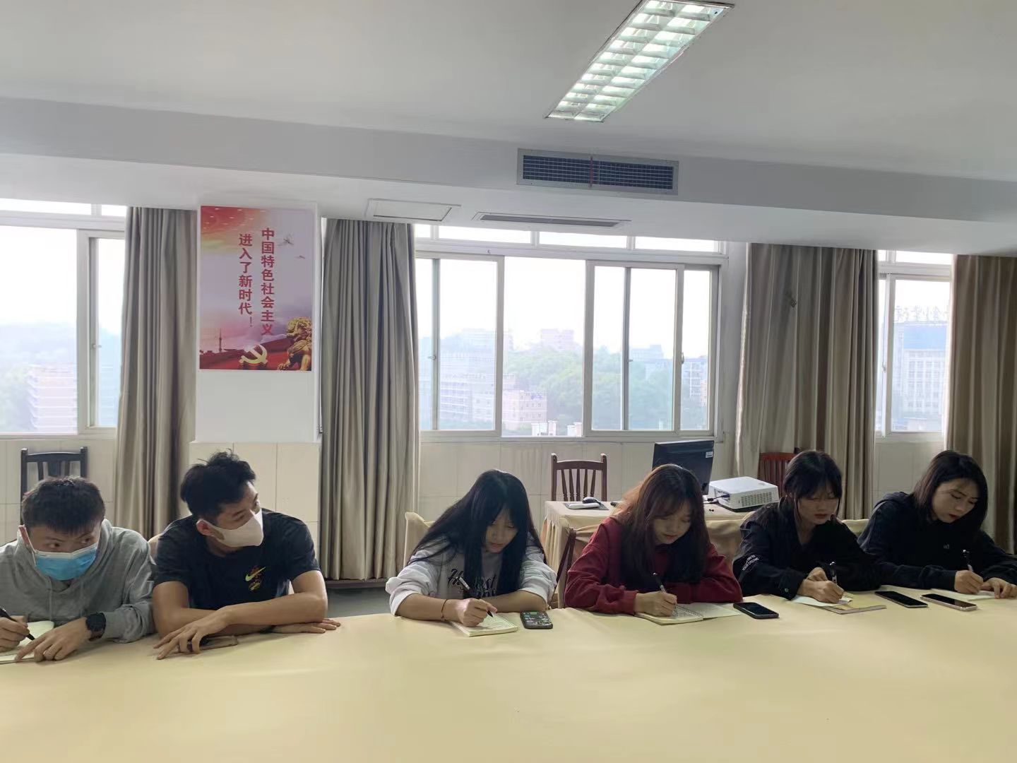 0cabf7ef7e0a59f156ad8a2ad206986