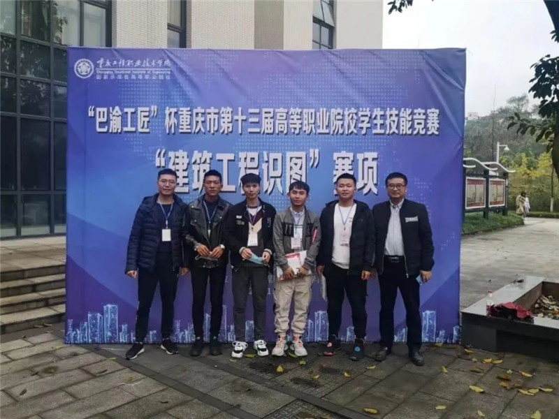图片9.jpg 图片9.jpg