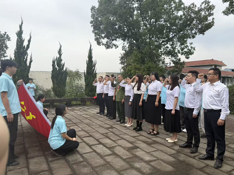 微信图片_20250930110607_124_266_副本.jpg 微信图片_20250930110607_124_266_副本.jpg