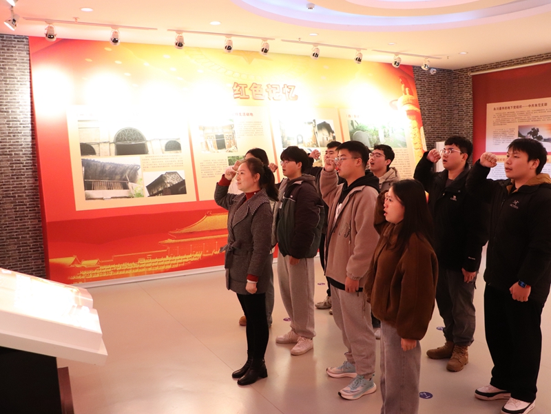 06b6fc41d8844249487d0a3716a86196.jpg 06b6fc41d8844249487d0a3716a86196.jpg