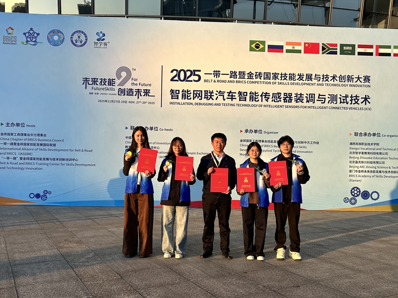 d64bde0dd86587f40a113ea95672c988.jpg d64bde0dd86587f40a113ea95672c988.jpg