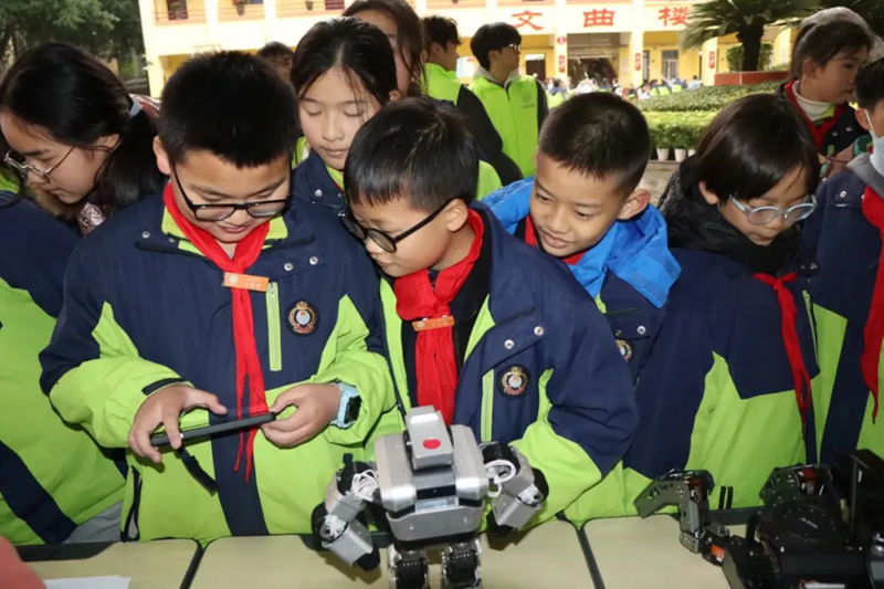 640.webp (7).png 640.webp (7).png