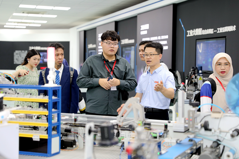 5D4P7213.png 5D4P7213.png