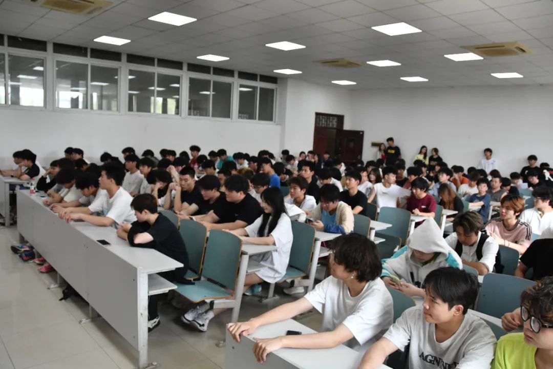 8685d91d596ee8685b7ef97fabb07d2a.jpg