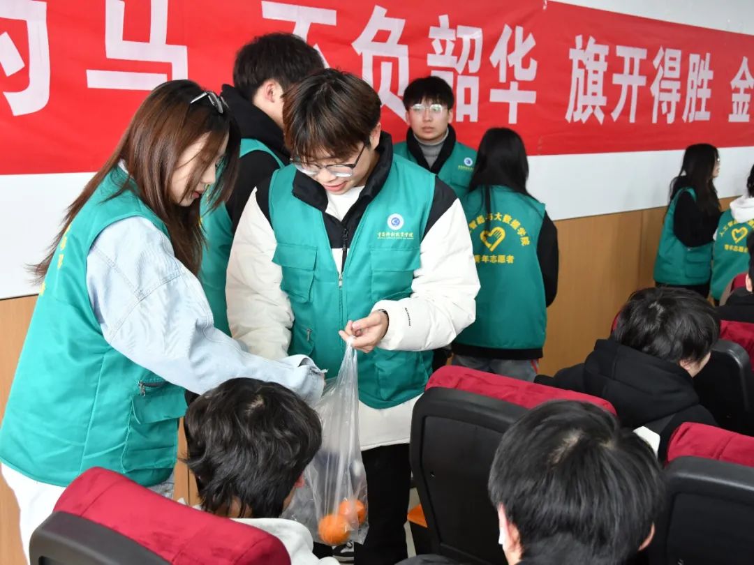 b767d7448efb80d8db1e1b8c2f106291.jpg